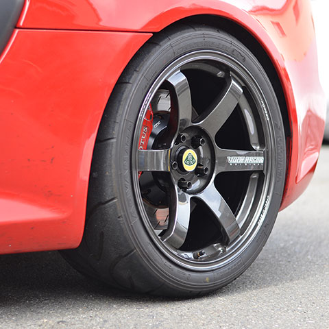 EXIGE V6用 専用ホイール RAYS TE37 SAGA