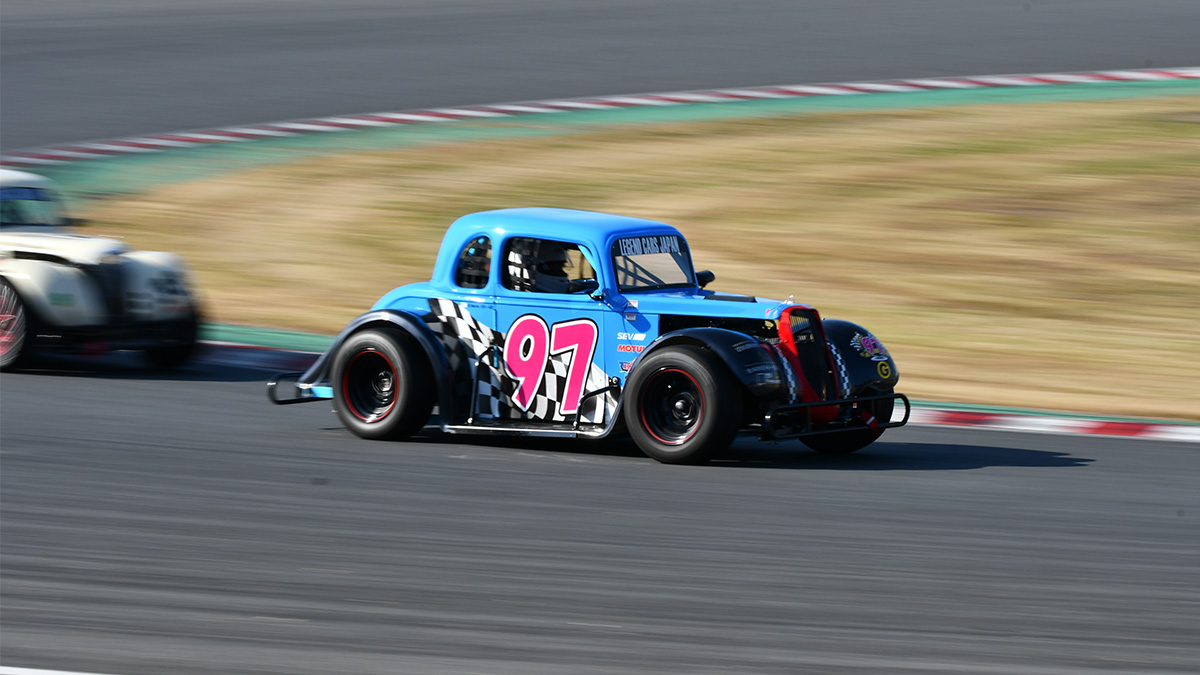 LEGEND CARS RACE