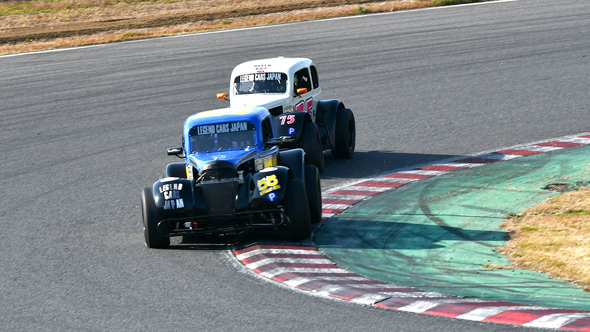 LEGEND CARS RACE