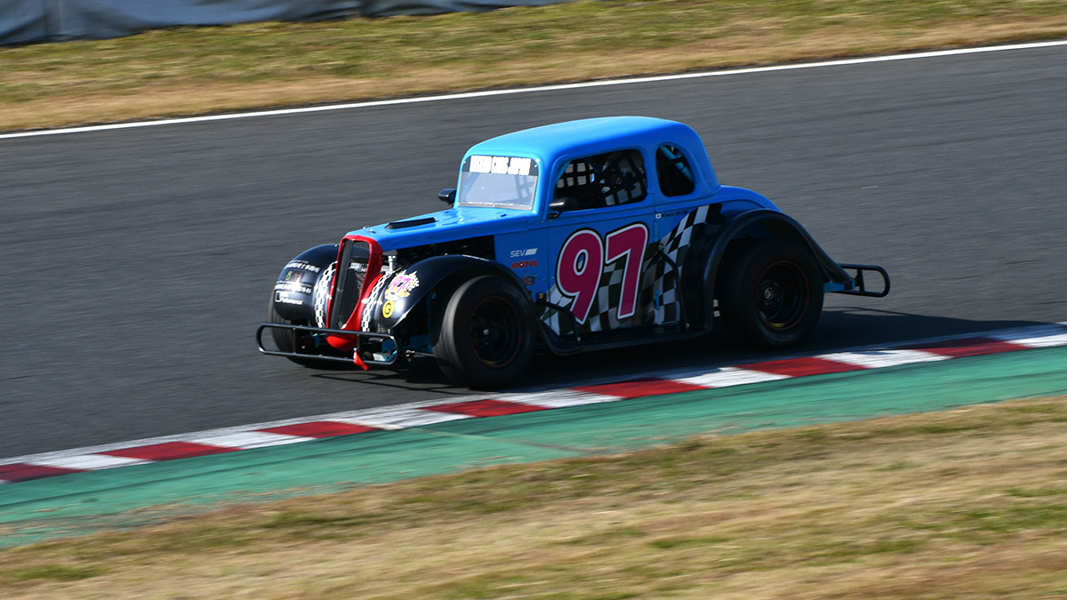 LEGEND CARS RACE