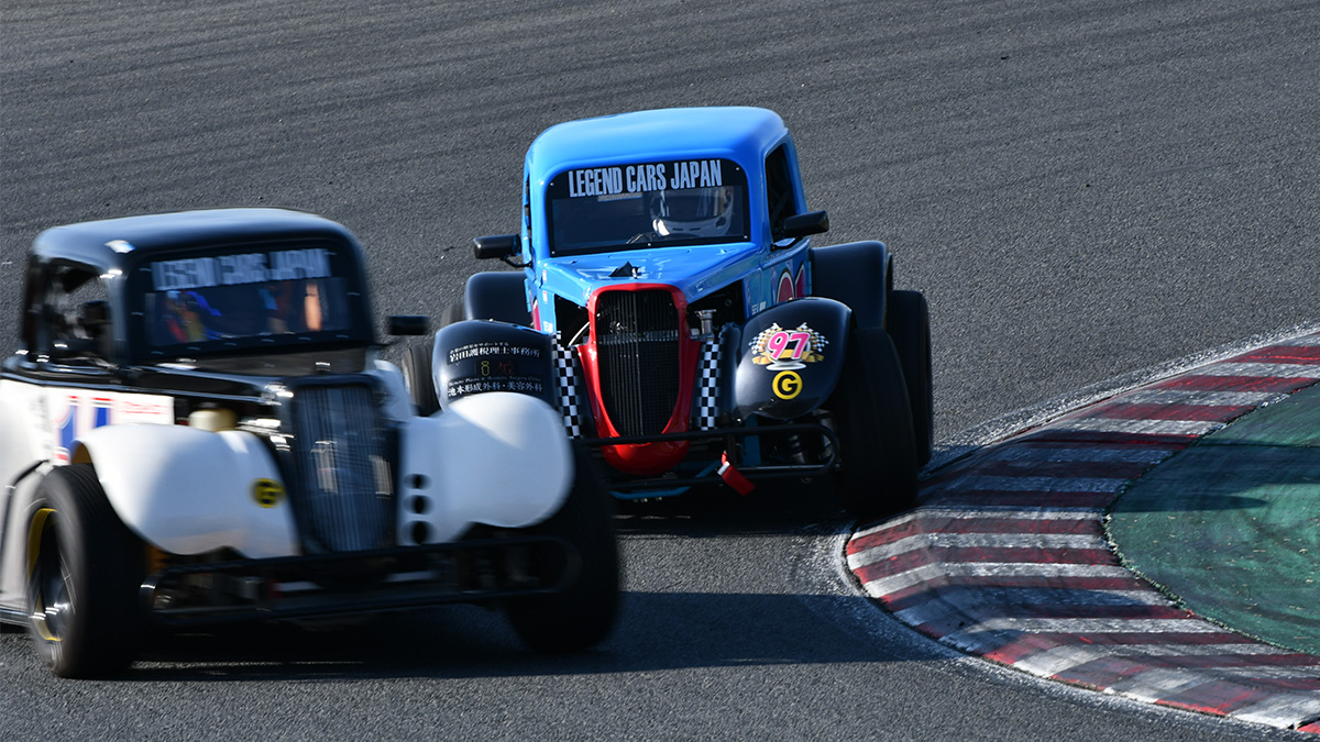 LEGEND CARS RACE
