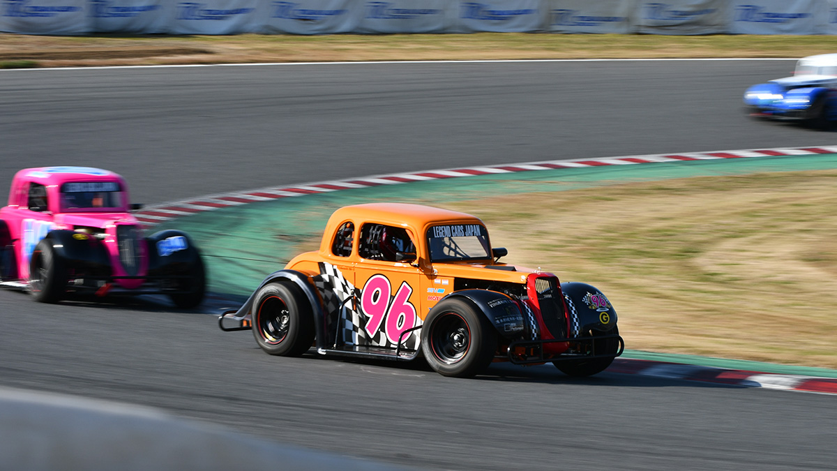 LEGEND CARS RACE