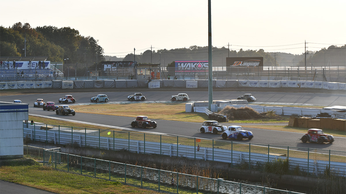 LEGEND CARS RACE