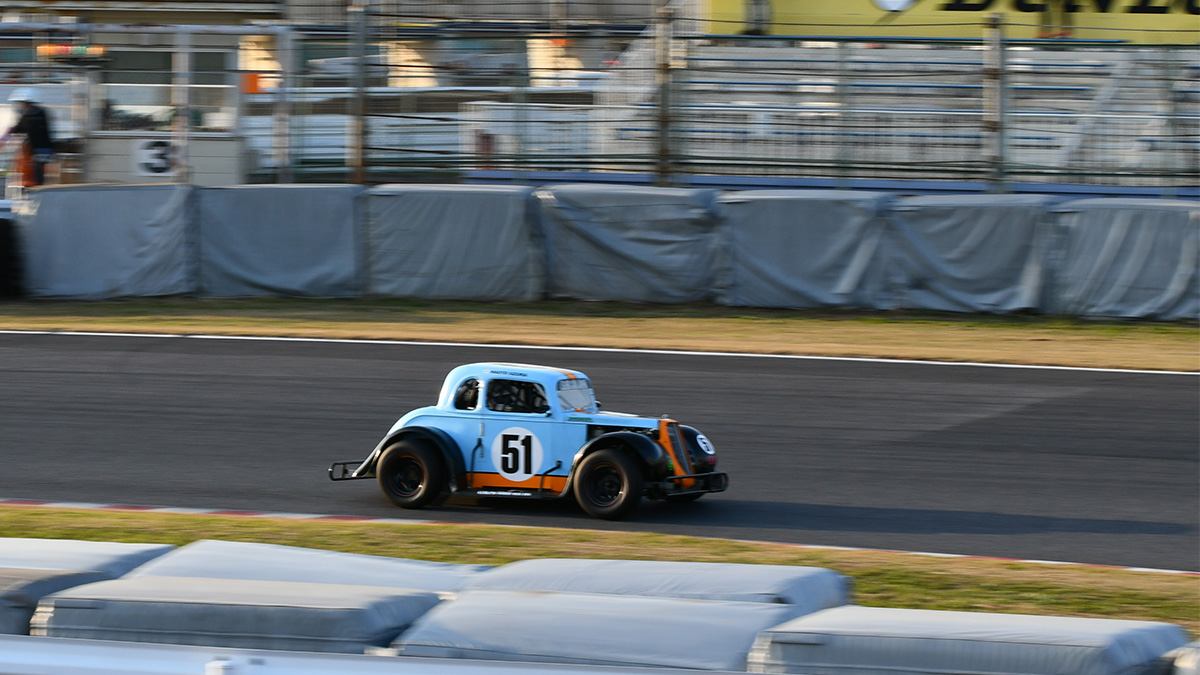 LEGEND CARS RACE