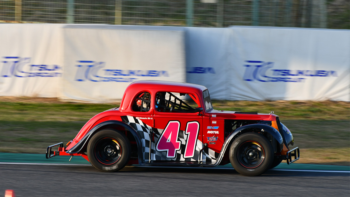 LEGEND CARS RACE