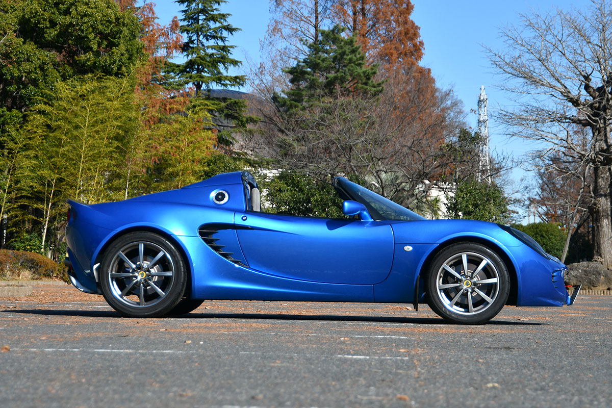 LOTUS Elise Î