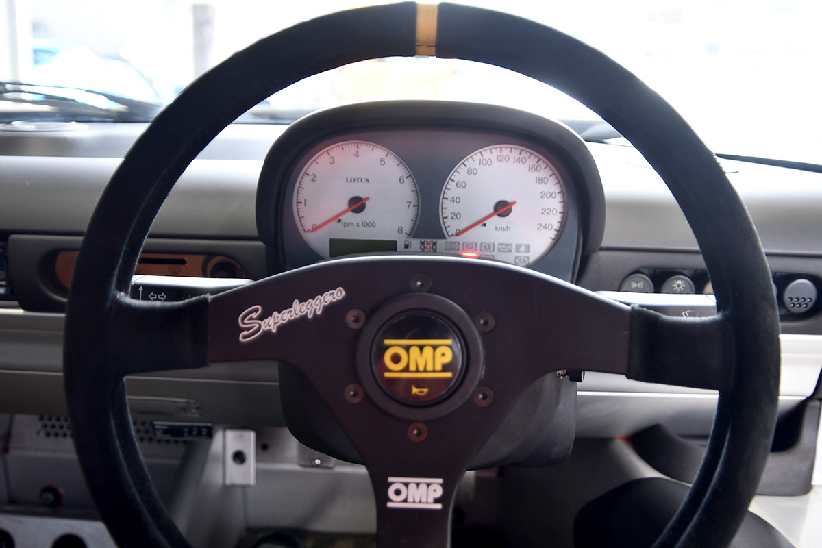 LOTUS ELISE　EXIGE 中古車