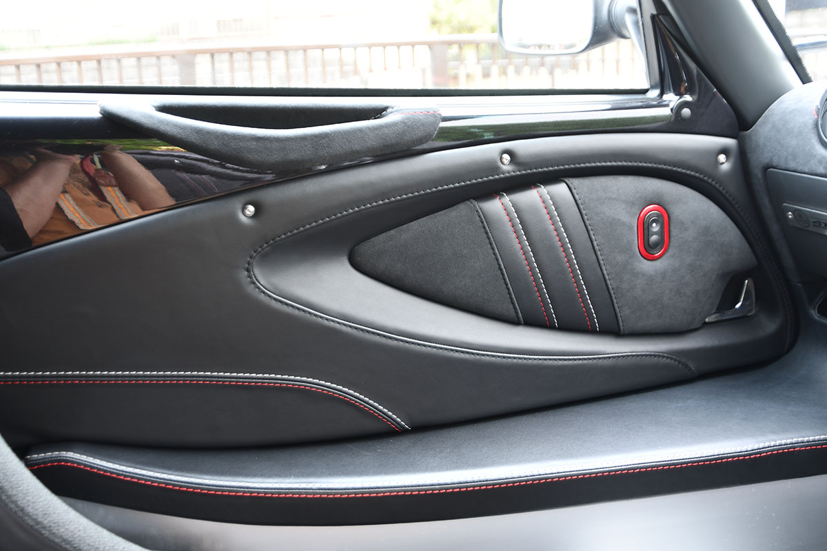 LOTUS ELISE　EXIGE 中古車
